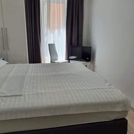 Ferienwohnung Aldi 2 Pula Exterior foto