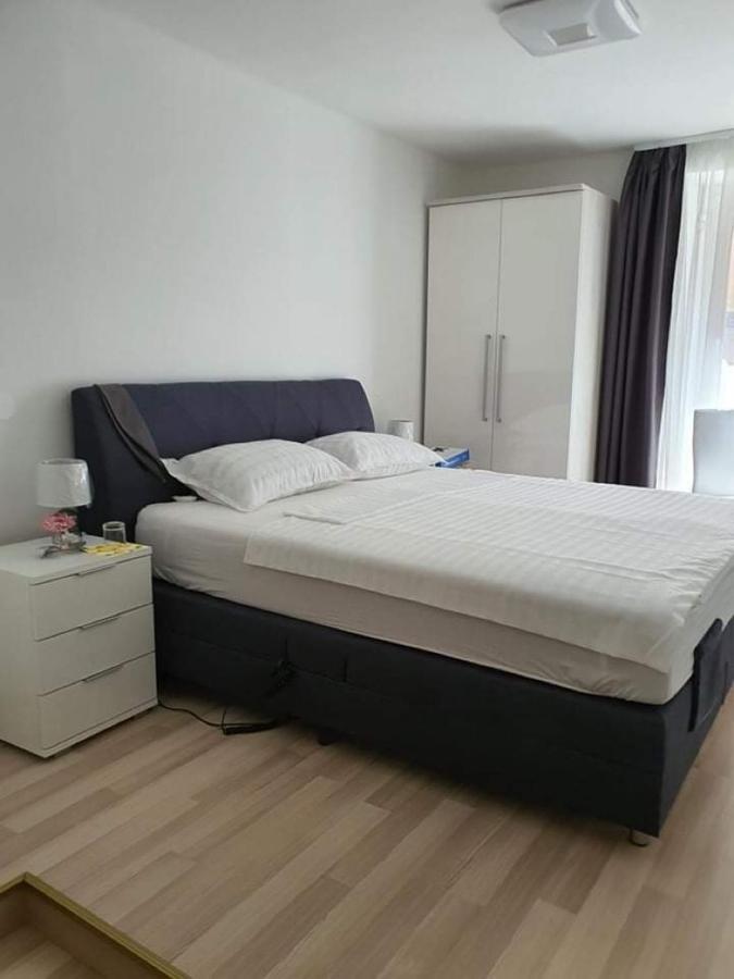 Ferienwohnung Aldi 2 Pula Exterior foto
